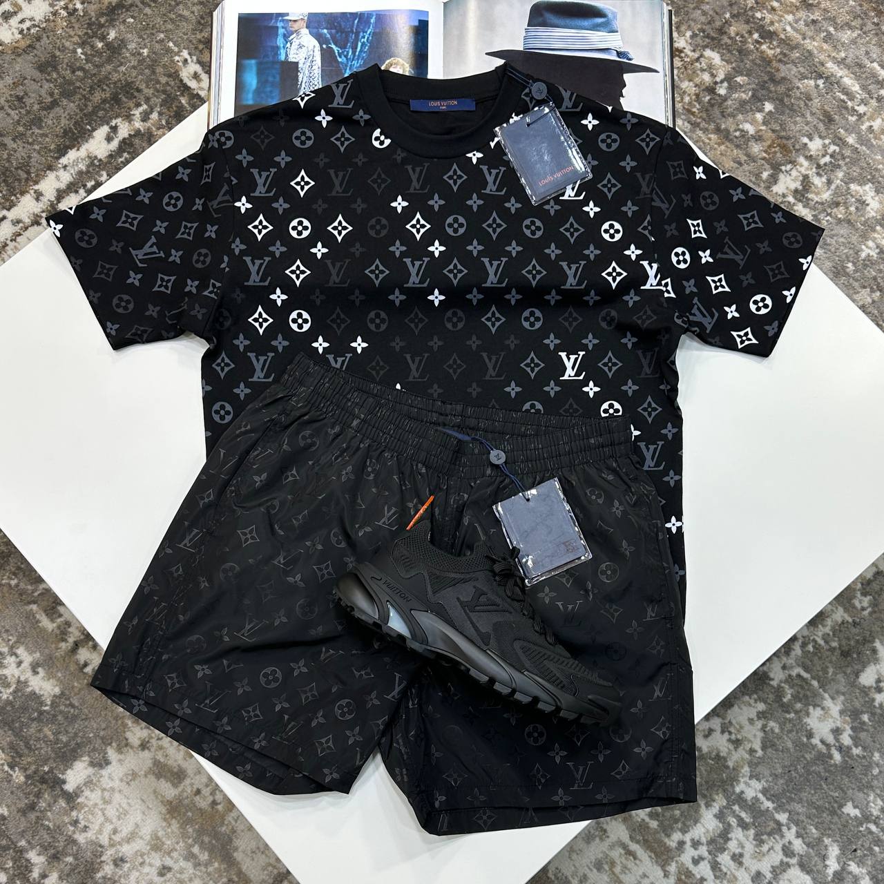 LVE Monogram Black