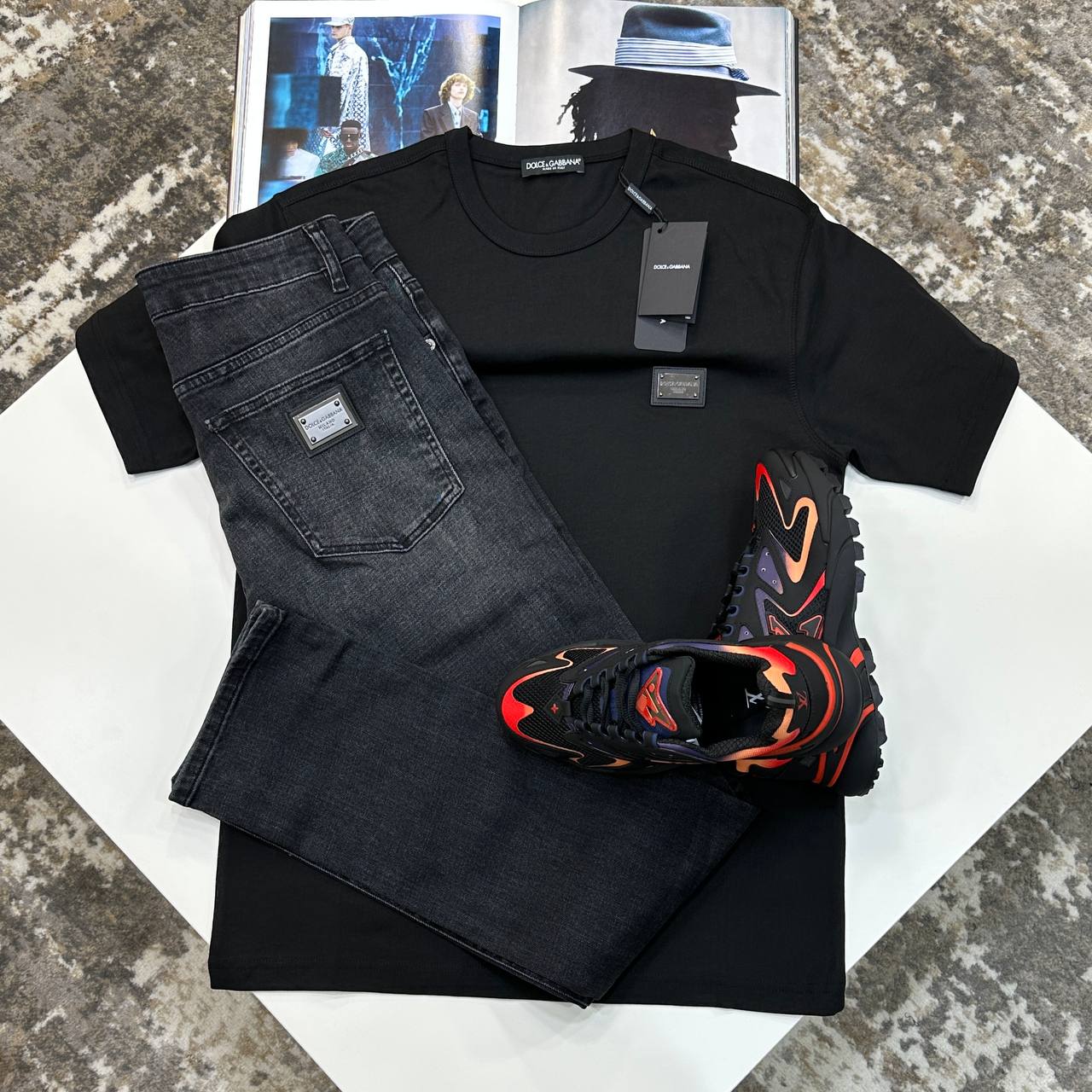 DG Black