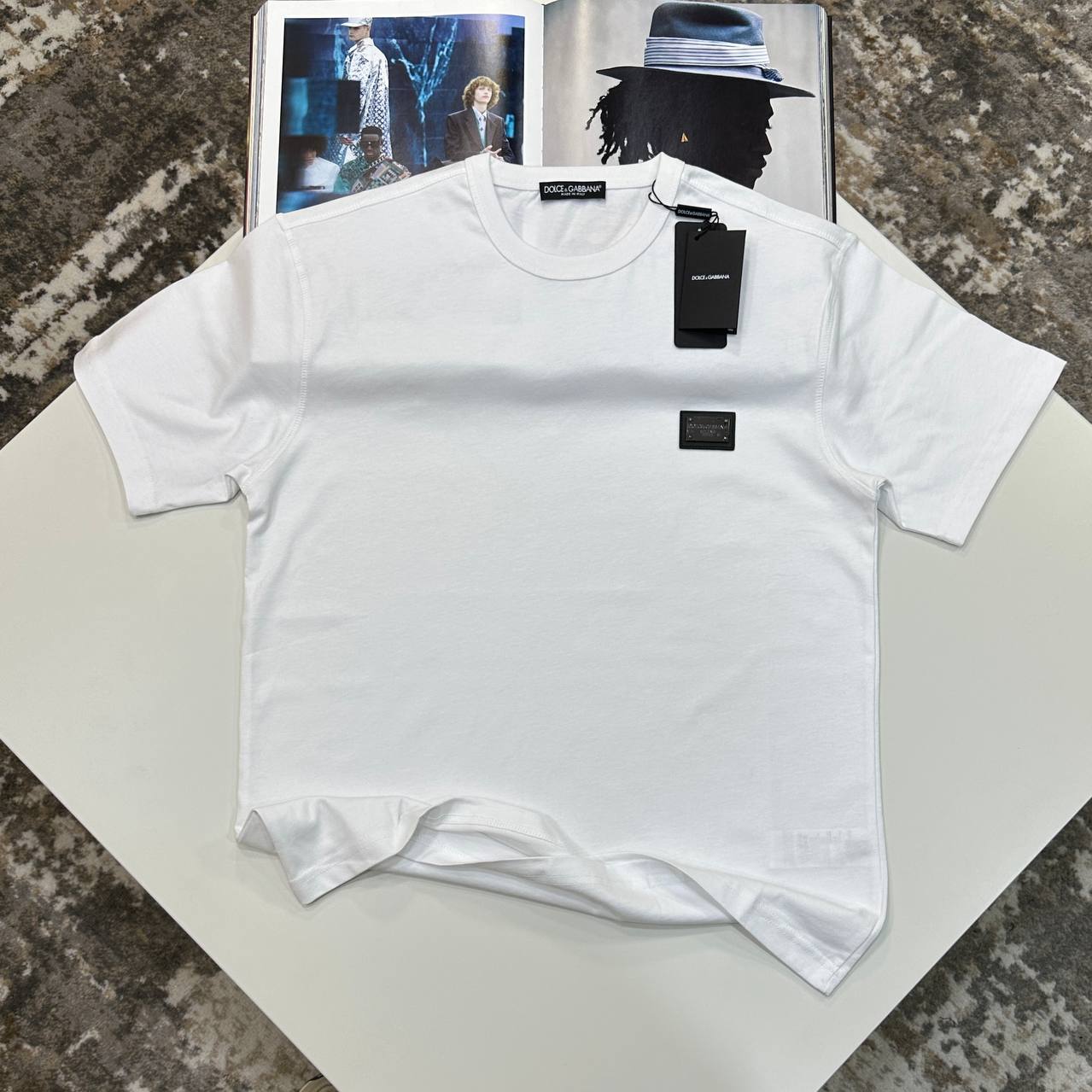 DG White