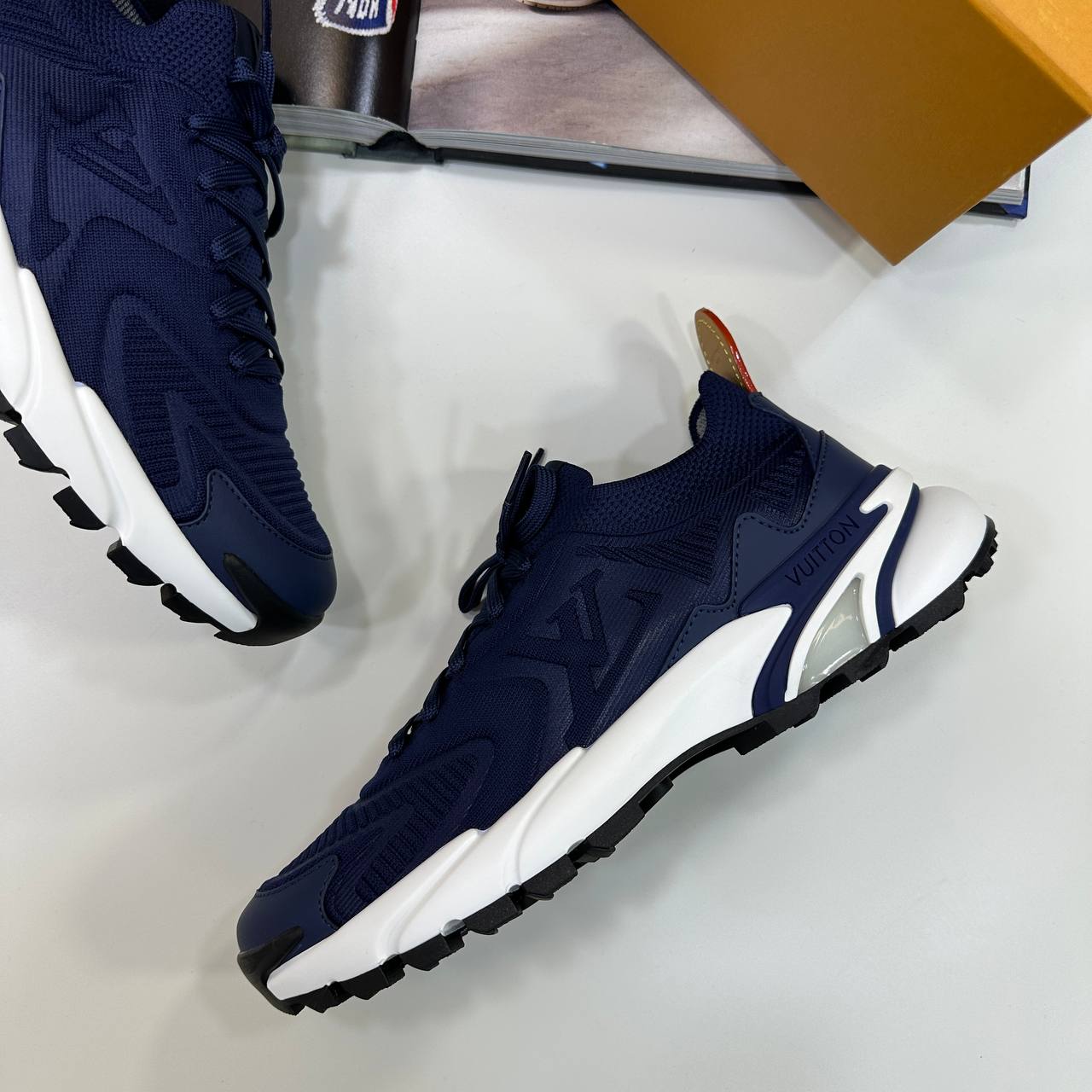 LV Runner Tatic Trainers Blue